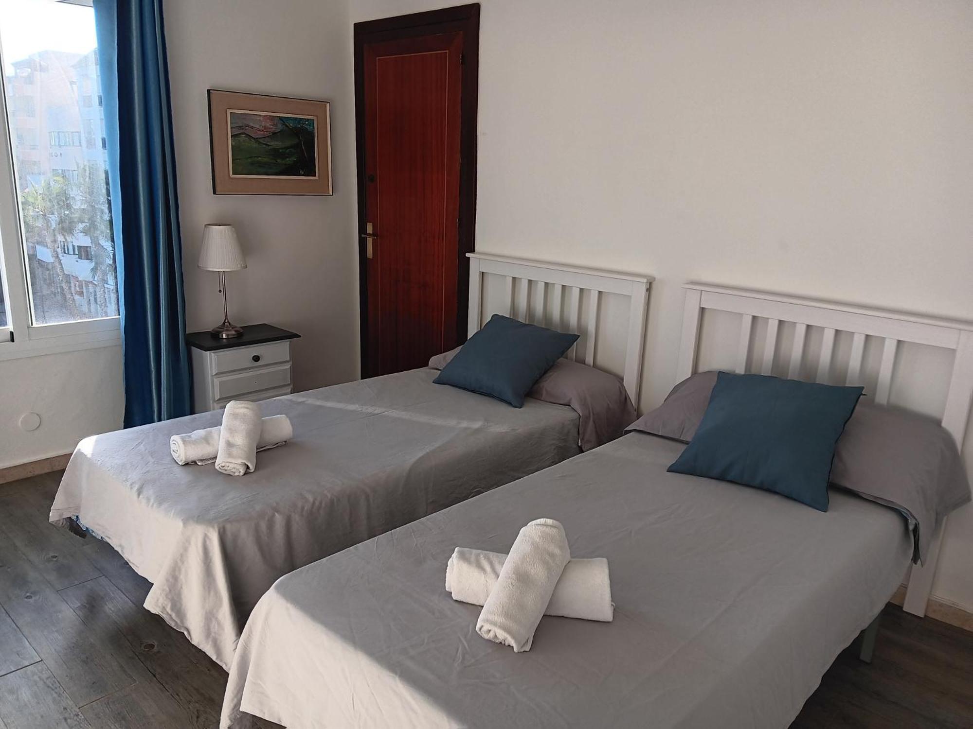Alojamiento Iberia Playa Estepona Buitenkant foto